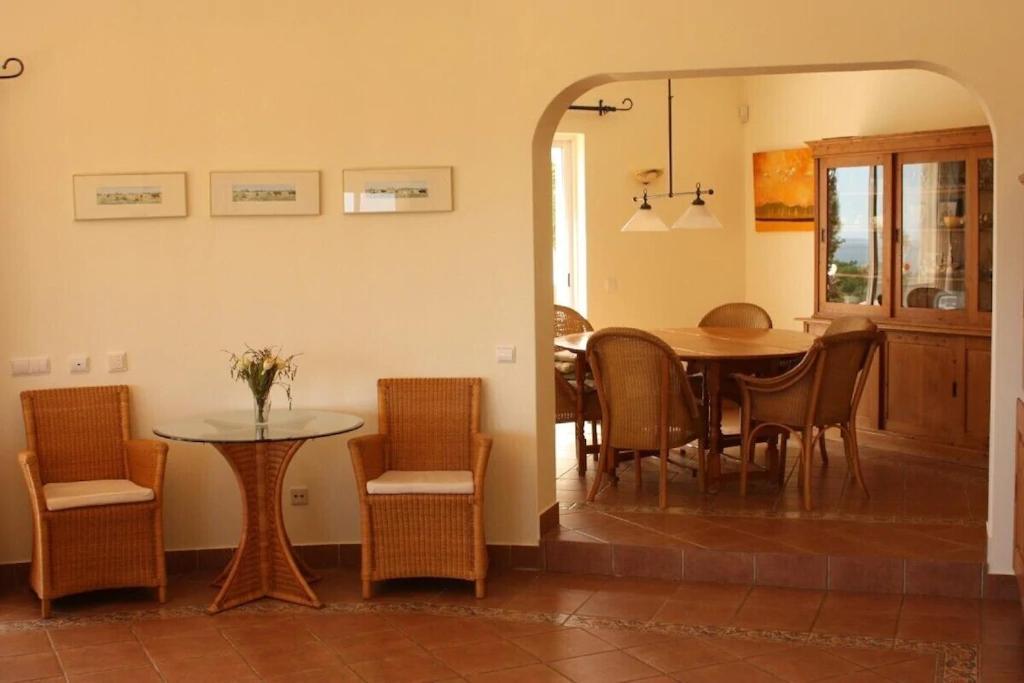Villa With Beautiful See Views & Spacious Garden Ferragudo  Luaran gambar